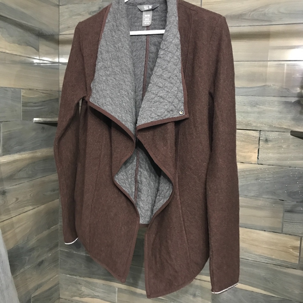 Women's Mountain Hardware sweater